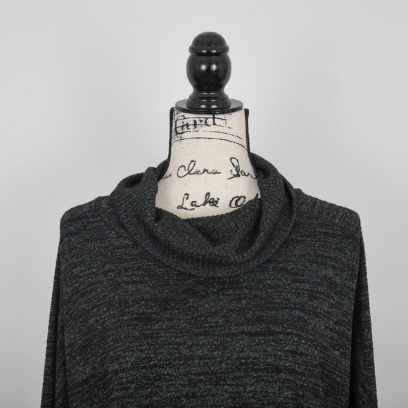 Chico's Lounge Set- NWT - Picture 3 of 7